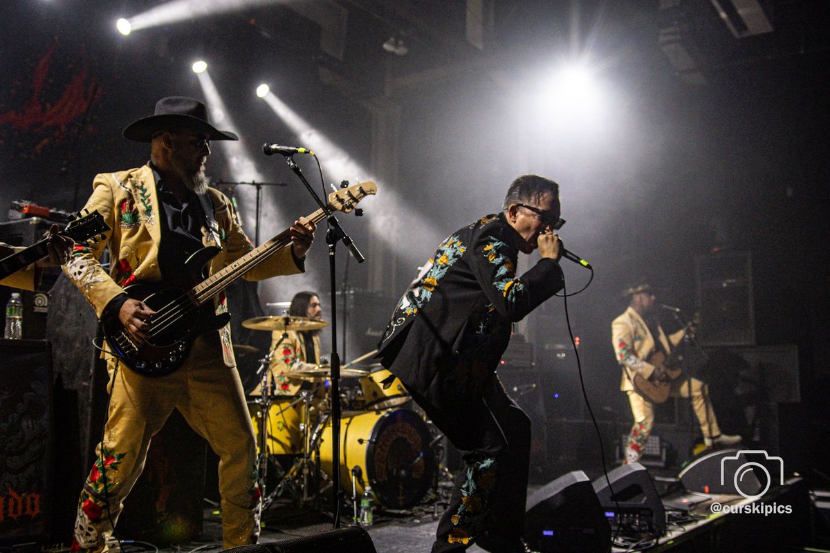 CurskiPics's tweet image. Tonight at @VarsityTheater 

The band I was most excited to see tonight,  Spiritworld, did not disappoint! Wonderful!

#spiritworld #helldorado #varsitytheater #thepiton93x #93x #Minneapolis #minnesota #obituary #live #music #photography #pentax