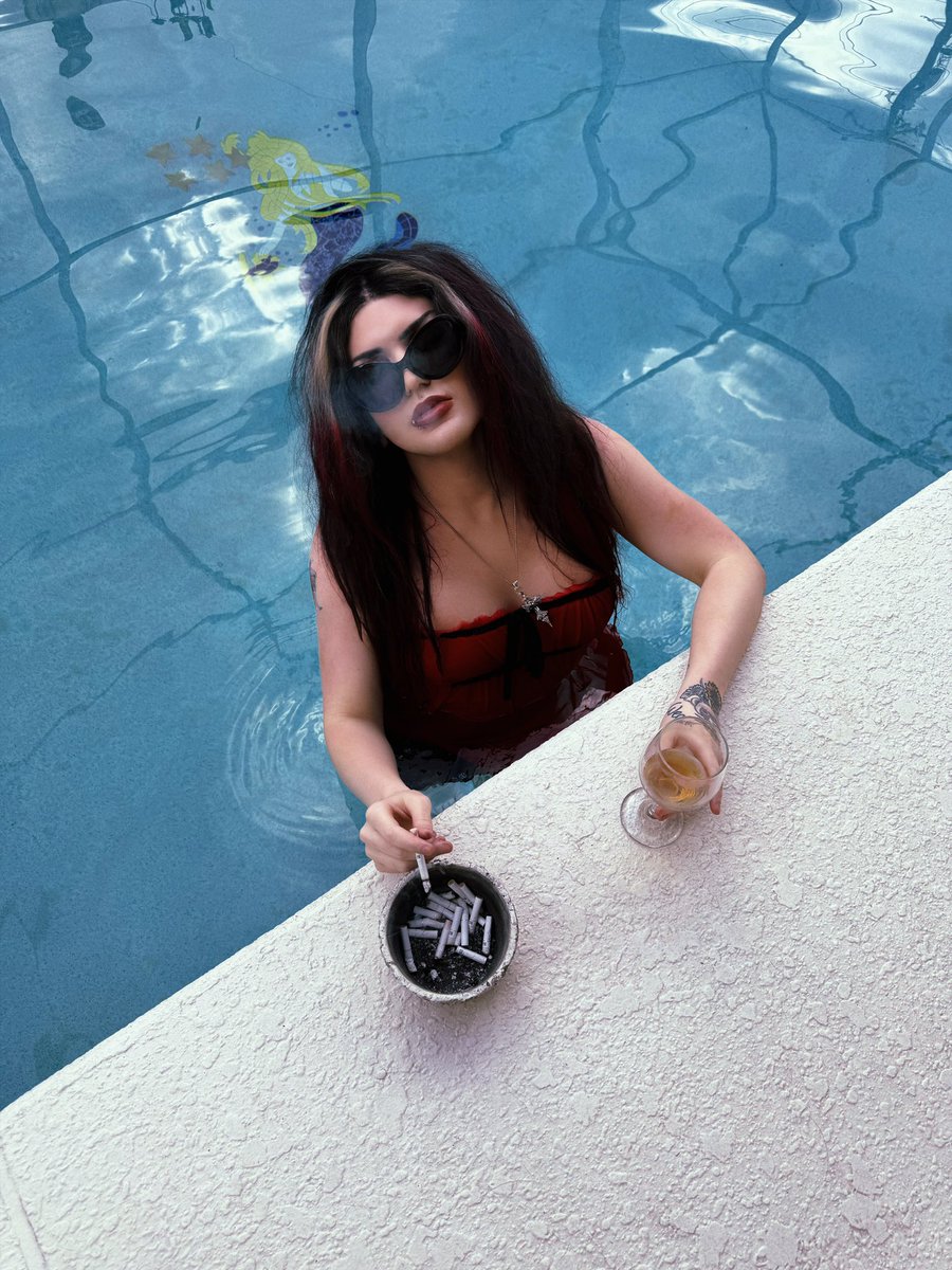 undead. unbothered. unraveled.