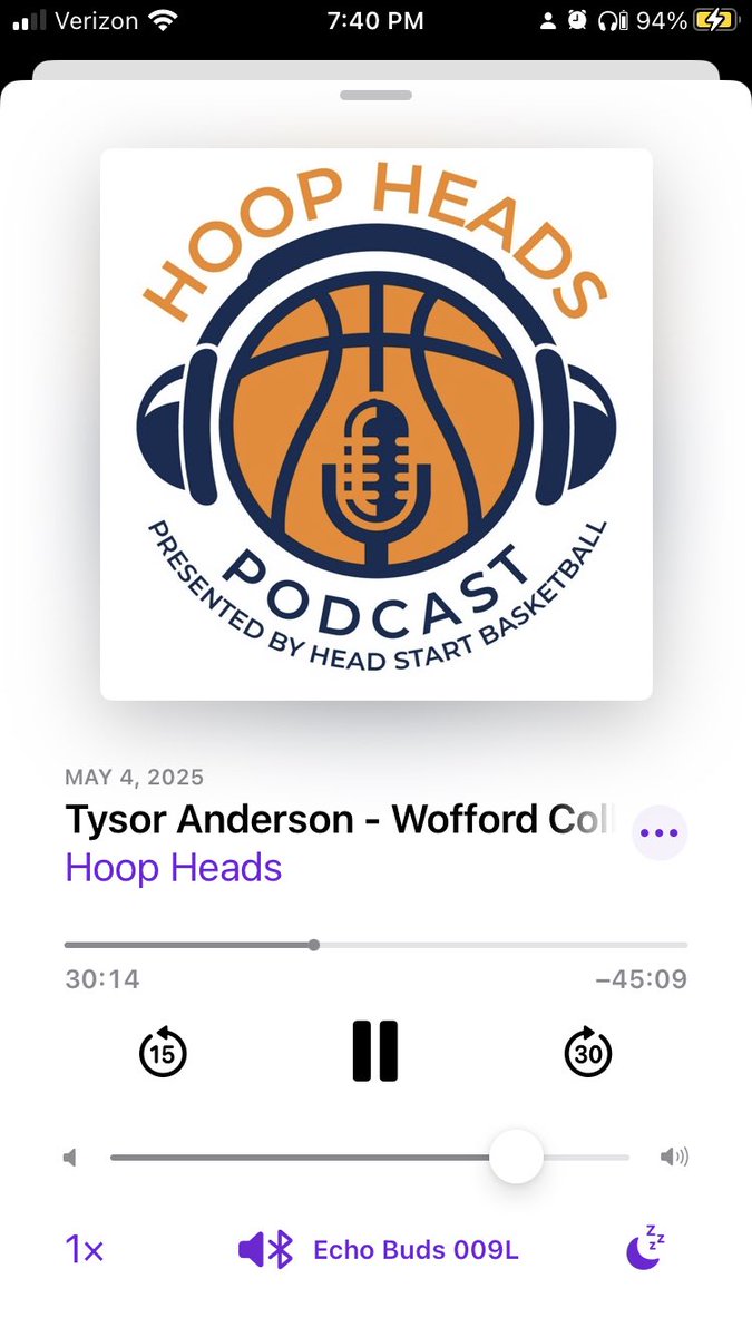 CoachesPodcast's tweet image. Another great and insightful @hoopheadspod interview w/ @tysoranderson! Arguably the most interesting person in college basketball - I loved the pawn shop story 😂