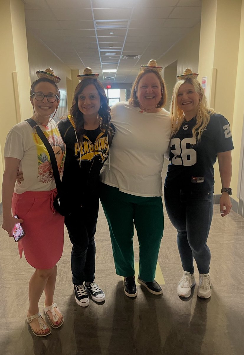 Julie Page (@profesora_page) on Twitter photo When it’s Cinco de Mayo and you have to celebrate with your fellow Spanish Teachers (besties) with sombreros! 🇲🇽 <a href="/AshleyHellmann1/">Señorita Hellmann</a> <a href="/MsYough/">Karen Yough</a> #BatallaDePuebla When it’s Cinco de Mayo and you have to celebrate with your fellow Spanish Teachers (besties) with sombreros! 🇲🇽 <a href="/AshleyHellmann1/">Señorita Hellmann</a> <a href="/MsYough/">Karen Yough</a> #BatallaDePuebla
