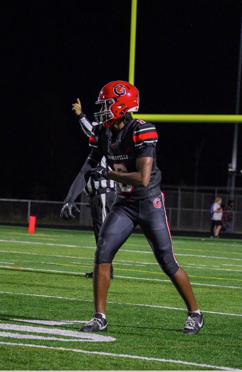 Film Reordered*

Isiah Dougan 
- 6’3 200 WR/TE
- Go up and Rebound the ball 🏀
- Versatile Route Runner ⚡️
- Aggressive Blocker 🧱
- Never let the first guy tackle you 😤

2 D1 O’s
- Marshall 
- Sacremento State

🐺&gt;🐶

hudl.com/v/2QqT8z