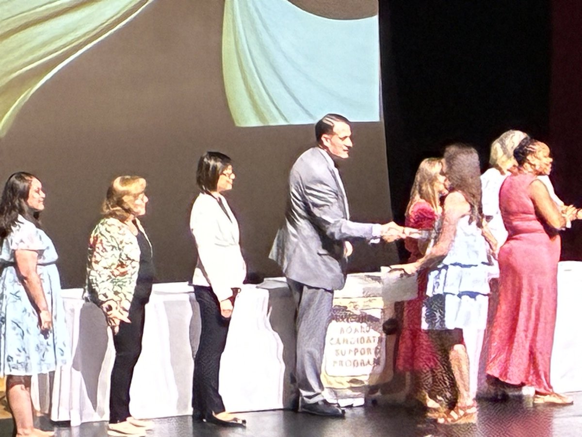 Longviewlion's tweet image. Congrats to Longview’s own Kate Whitehouse for her huge accomplishment of becoming a nationally board certified teacher! So proud of you! @MCPS @ThomasTaylorEdD