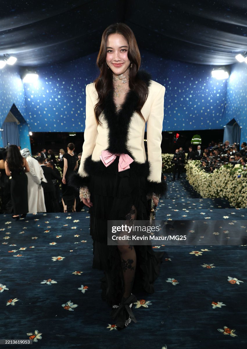 freenkyMYY's tweet image. SAROCHA THE MOST BEAUTIFUL 🥹

SAROCHA AT MET GALA
#MetGala2025xFREEN
#MetGala #MetGala2025