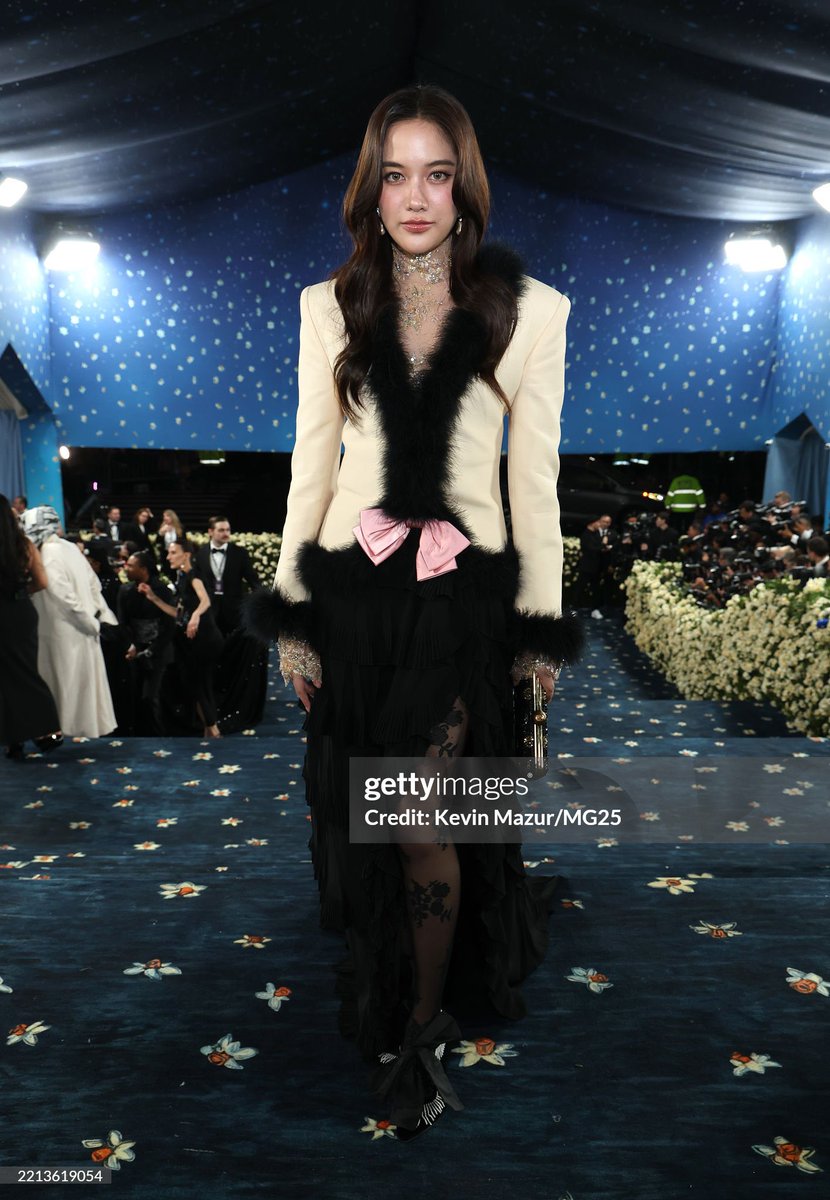 freenkyMYY's tweet image. SAROCHA THE MOST BEAUTIFUL 🥹

SAROCHA AT MET GALA
#MetGala2025xFREEN
#MetGala #MetGala2025