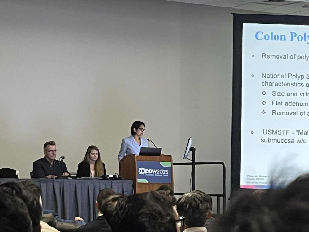 AdvaniRashmiMD's tweet image. Thank you @ASGEendoscopy @DDWMeeting for the invitation to talk and have a stimulating discussion on “To resect or not to resect” colon polyps!
Alongside incredible colleagues and experts @Rex_colonoscopy @neilRsharmaMD #DrMichaelBourke @AkwiAsombangMD @laurenkhanna
#ddw2025