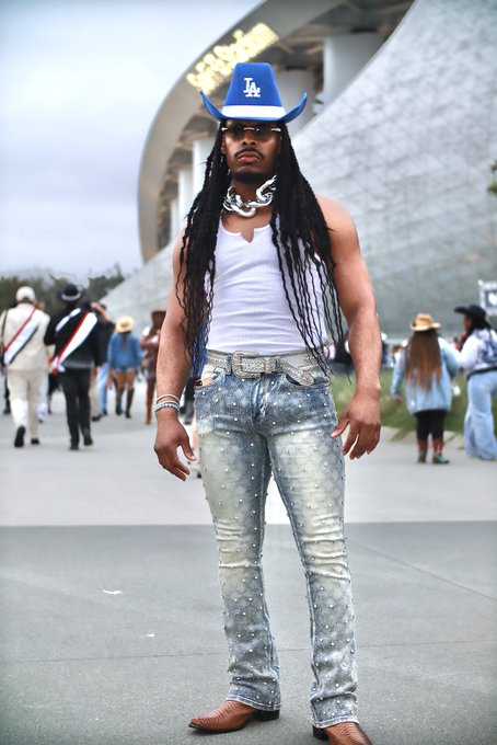 Watch Kc.'s leaked NSFW photo on TwXstars