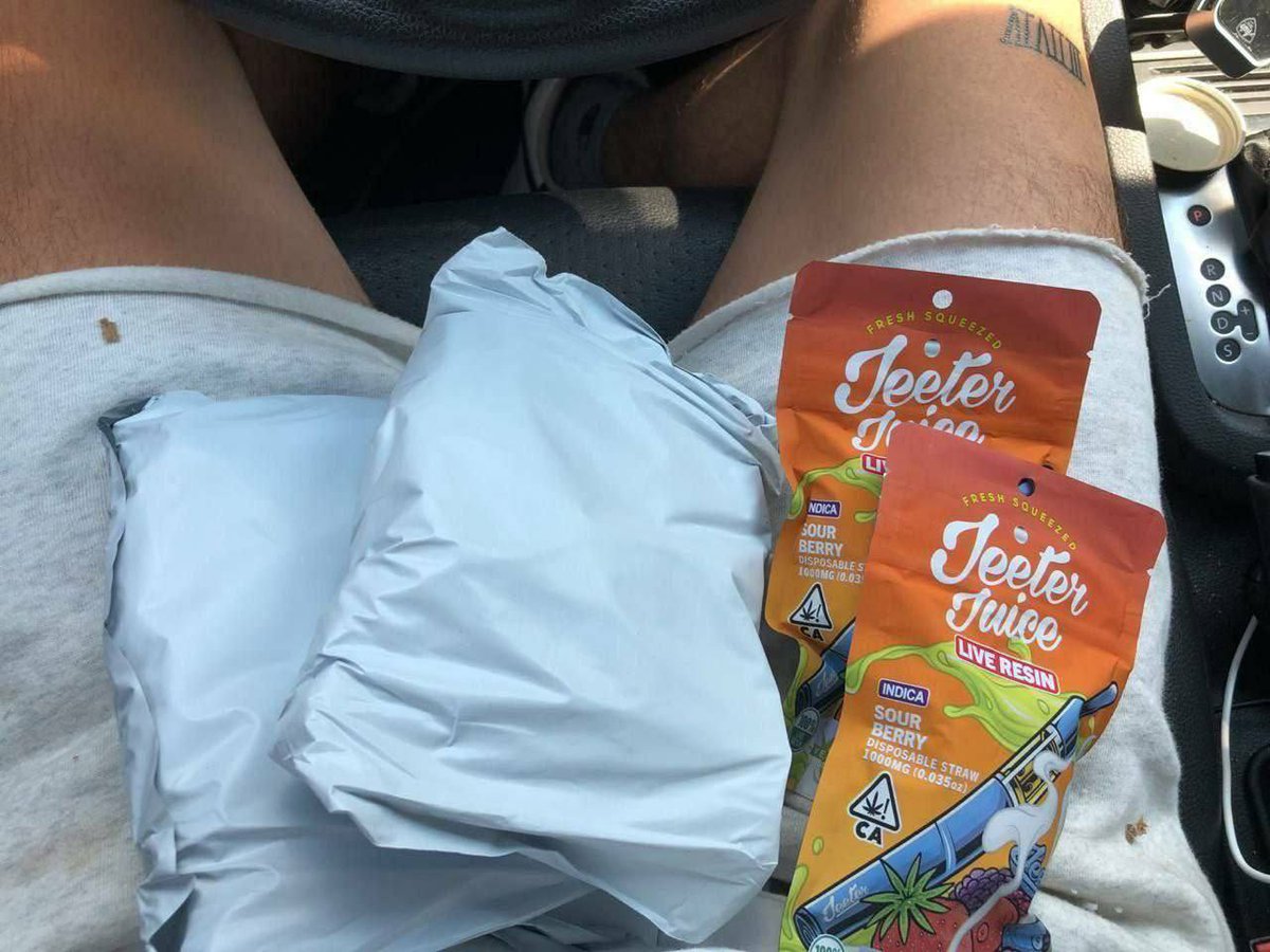 JamieDistro's tweet image. Vapes n Carts too🙂↕️ check out the link in bio
#USA #vapepod #carts #thc #dtl #DTM #vapepod #vapeculture #vapecommunity #mmj #cannabisoil