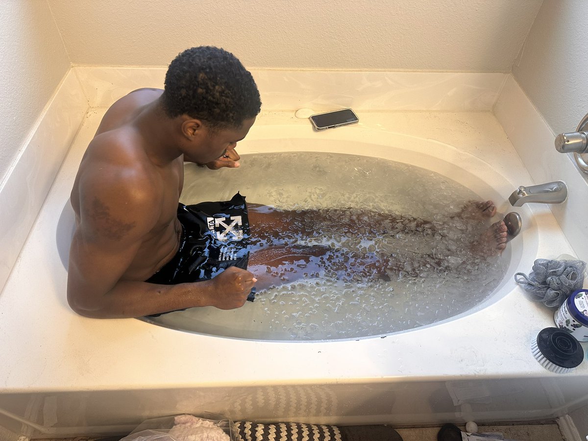 Ethan “Boobie” Feaster ✞ tweet media