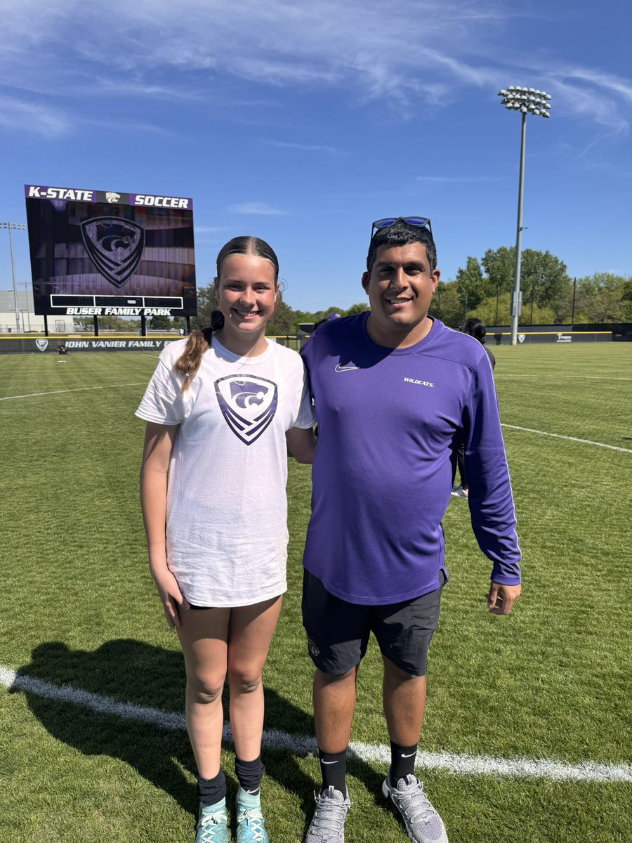 audreyconnealy4's tweet image. I had a great time at the @KStateSOC ID camp this weekend! The campus and facilities are amazing! The coaches, players, and training were even better!
@colleen__corbin @CoachAliH @GEA_09_ECNL @GEA_ECNL @ECNLgirls @ImYouthSoccer
