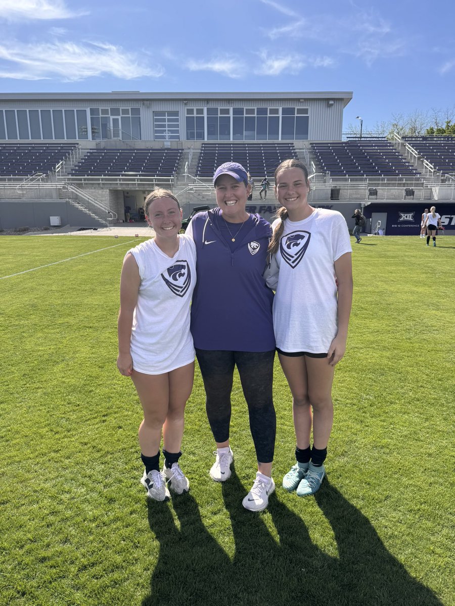 audreyconnealy4's tweet image. I had a great time at the @KStateSOC ID camp this weekend! The campus and facilities are amazing! The coaches, players, and training were even better!
@colleen__corbin @CoachAliH @GEA_09_ECNL @GEA_ECNL @ECNLgirls @ImYouthSoccer