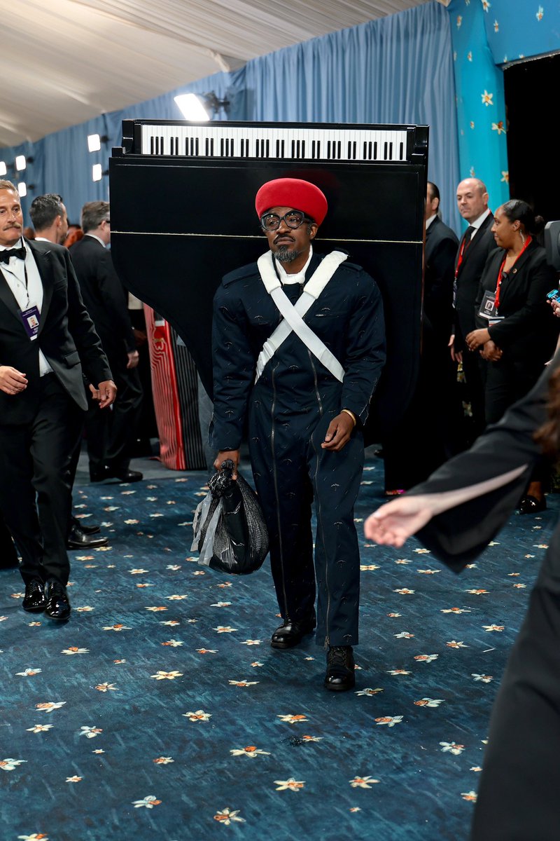 Lunareja tweet media