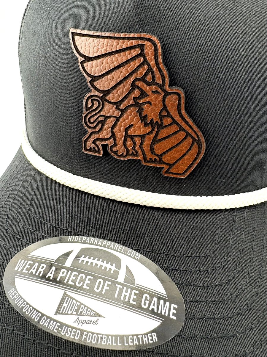 hideparkapparel (@hideparkapparel) on Twitter photo So fresh, but also so clean,
Clean…
A whole bunch ‘o Griffs heading to the great state of Missouri. <a href="/coachmcquillan/">Coach McQuillan</a> <a href="/MWSU_Football/">Missouri Western Football</a> So fresh, but also so clean,
Clean…
A whole bunch ‘o Griffs heading to the great state of Missouri. <a href="/coachmcquillan/">Coach McQuillan</a> <a href="/MWSU_Football/">Missouri Western Football</a>