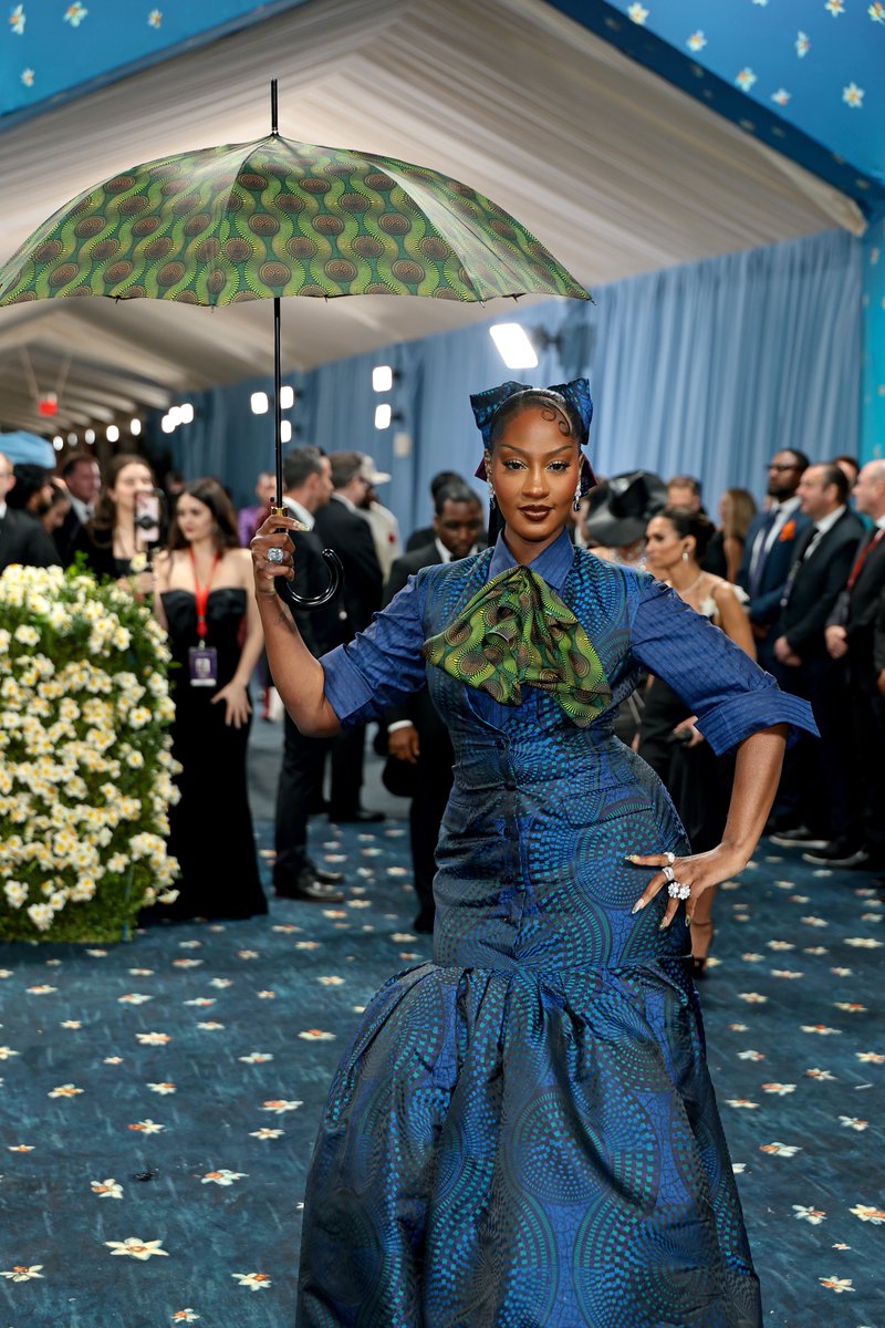 Tems ☔️ #MetGala