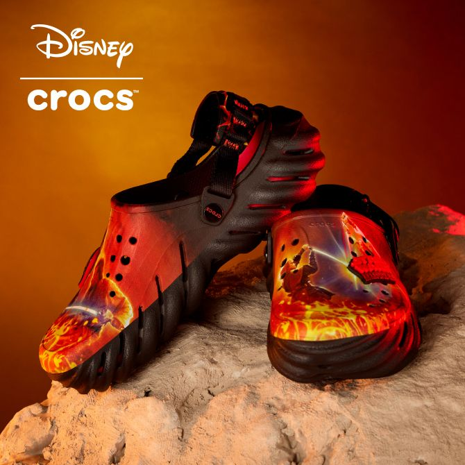 pop_holmes's tweet photo. A look at Star Wars Revenge of the Sith Crocs. Dropping tommorow at 8AM PT at link below #ad 
https://t.co/nSr1LyLcMS

#disney #crocs #starwars #revengeofthesith #crocsnation https://t.co/o6JdNztFqE