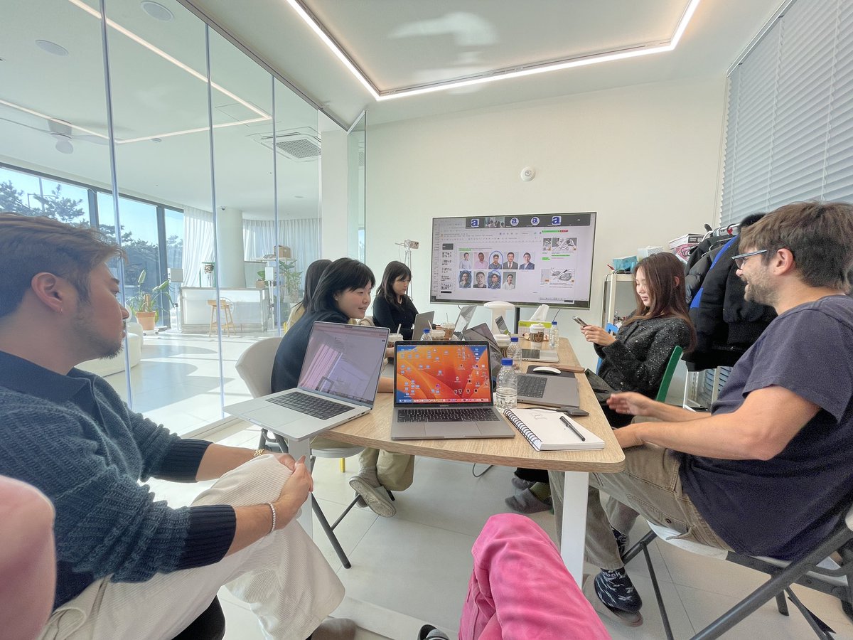 Cody Critcheloe tweet media