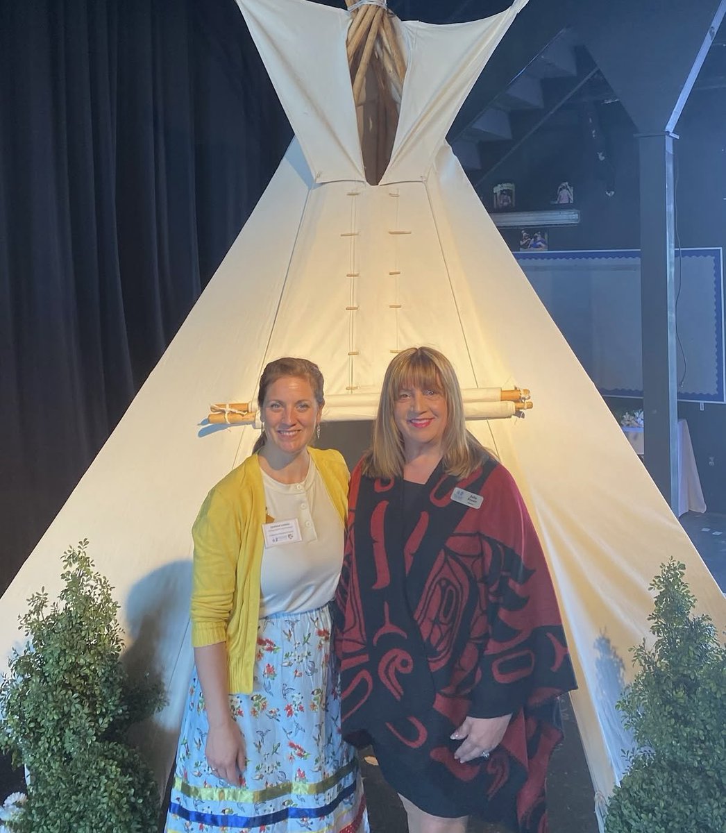 🔴 Today, May 5th, is Red Dress Day—a solemn day of awareness for Missing &amp; Murdered Indigenous Women, Girls &amp; Two-Spirited People #MMIWG2S. Let’s stand in solidarity, raise awareness, and continue to advocate for justice, healing, &amp; safety for all Indigenous women.
#RedDressDay