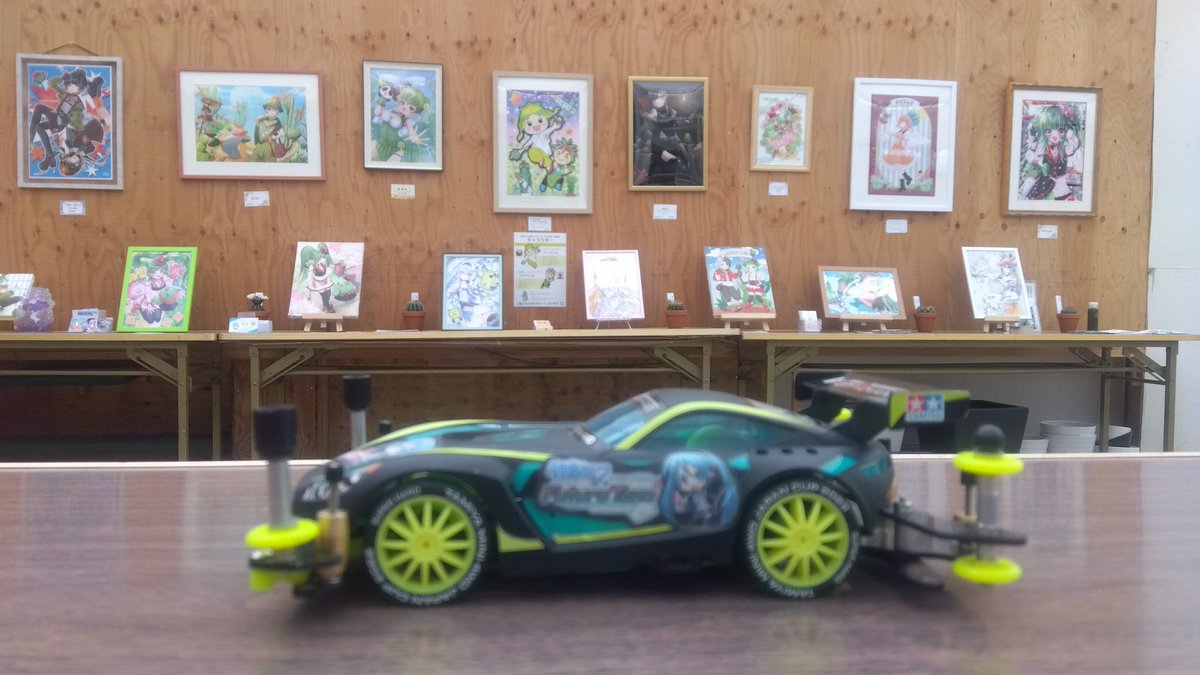 #旅四駆
#ミニ四駆
#撮り四駆

息子の宿題も兼ねて、さぼてん村さんでイラスト展もしていたので♪
丁度さぼてんの花が咲いていたので綺麗でした😍