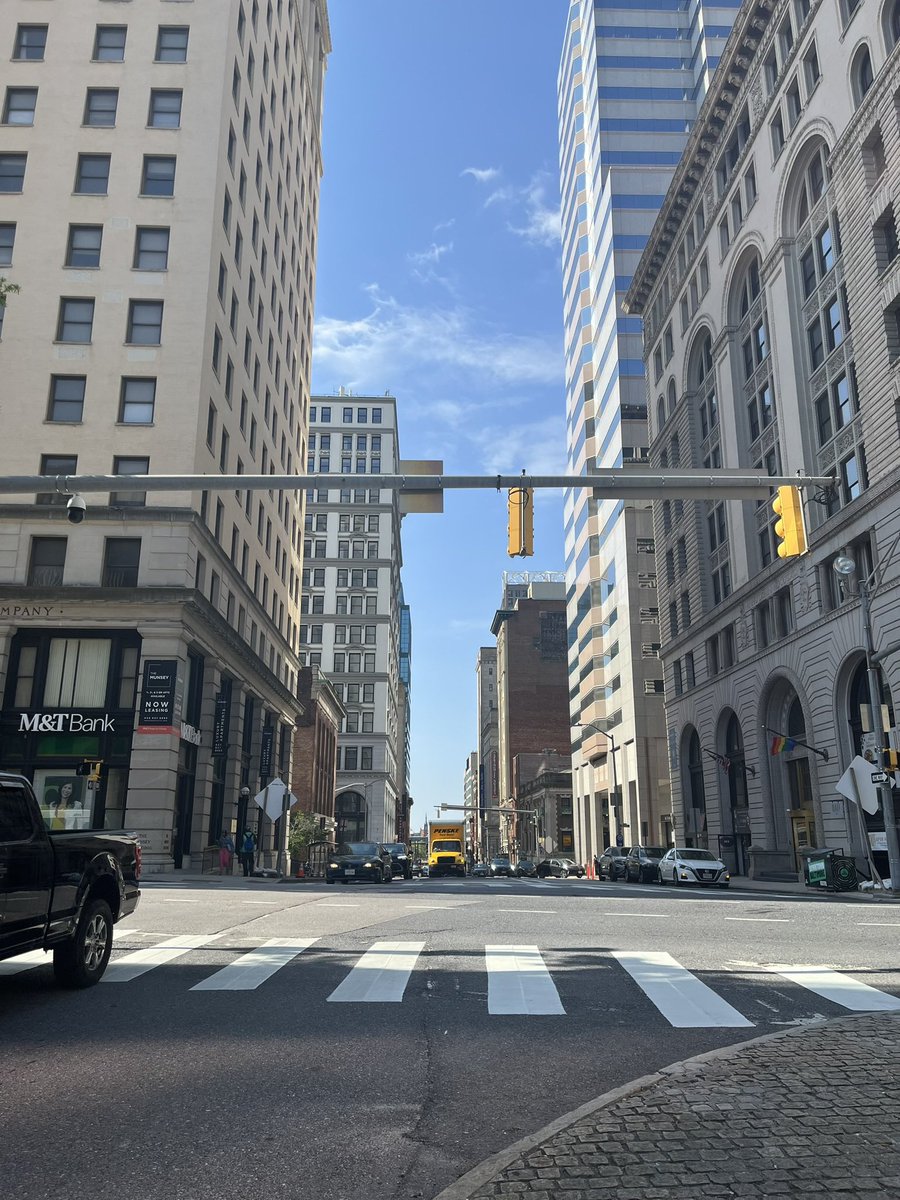 TMphotos_'s tweet photo. Downtown Baltimore
#tmphotographybaltimore #fyp #blackphotographer #Photography #Photographer #PhotoOfTheDay #CameraLover #InstaPhoto #LensCulture #VisualsOfLife #PhotographyLovers #Shutterbugs #StreetPhotography #MoodyGrams #CaptureTheMoment #PhotographyLife #CreativePhotograph https://t.co/7XHwBR2CQ1