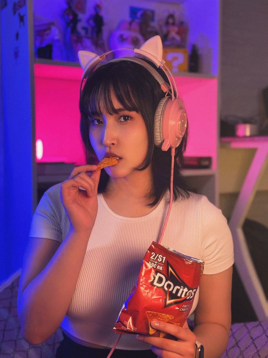 AndersenCreate's tweet image. Do you like Doritos ASMR?

#home #gamer #iphone15 #asmr #cute #doritos
