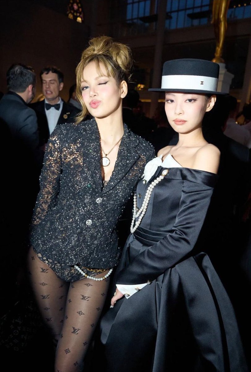 💋ʕ”̮ॽु tweet media