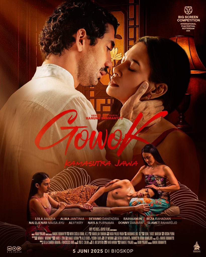 cinema21's tweet photo. Ketika cinta lama dan dendam bersilangan, Ratri harus memilih: memaafkan, atau membalas.

Gowok Kamasutra Jawa, tayang 5 Juni 2025 di Cinema XXI.

#LebihASIK #NontonASIKdiXXI #Gowok #GowokKamasutraJawa https://t.co/SNQcBWKOLT