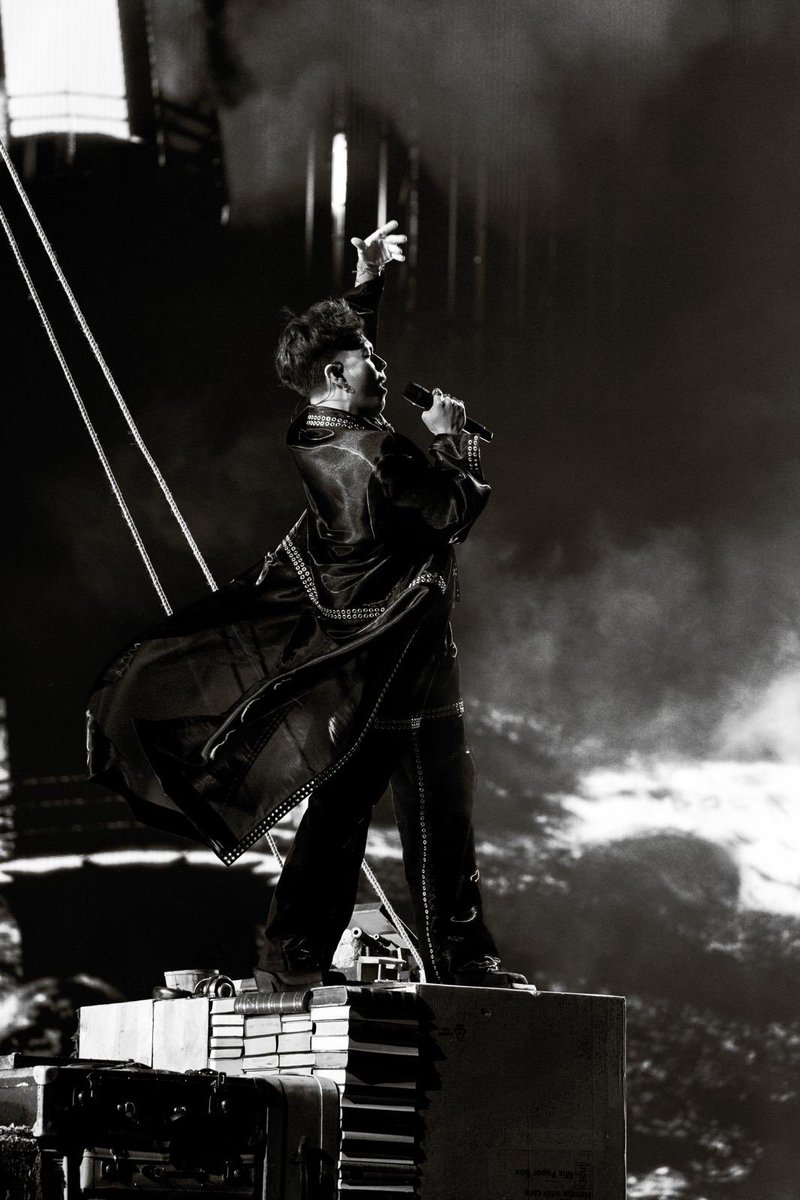 Austria time! 🇦🇹

Excited to reveal all details of this performance… 

Million thanks to my talented team!