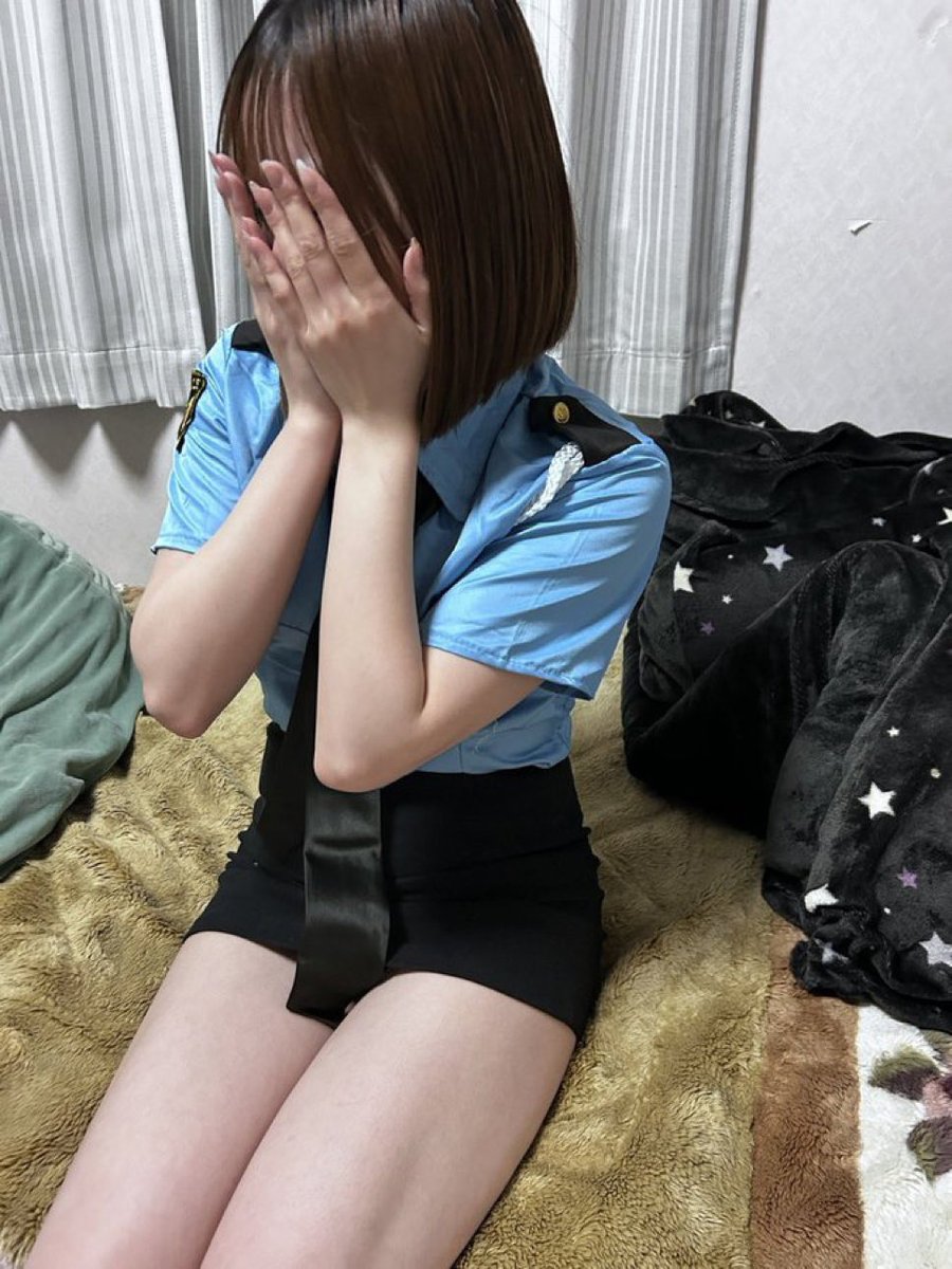 彼氏募集中のびっちです

捕まえてくれる人〜？