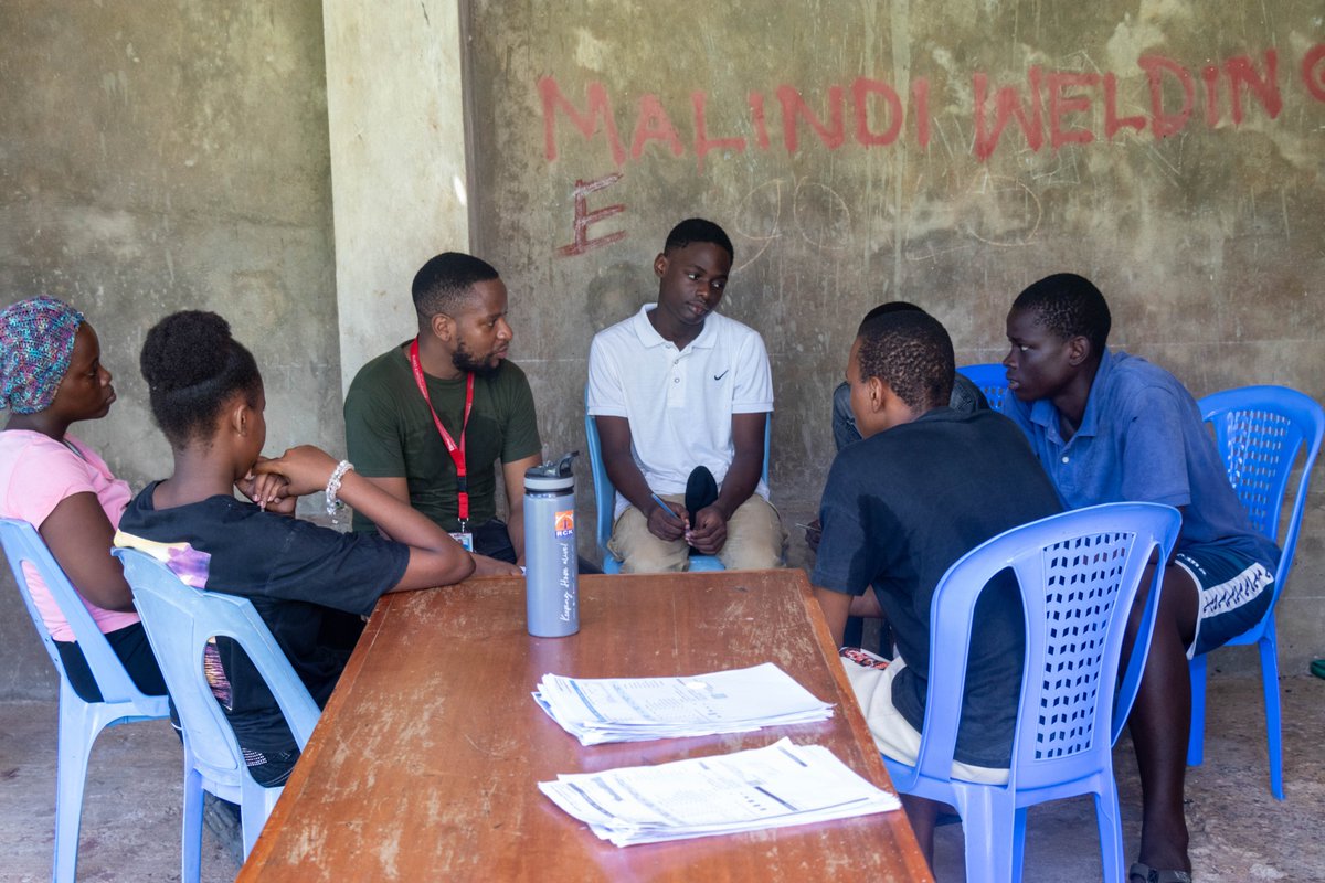 Students at Elimu Resource Centre took part in a mentoring session as part of the Stay in School program. They received advice on improving their studies and shared the challenges they face in school. We're here to support their journey!