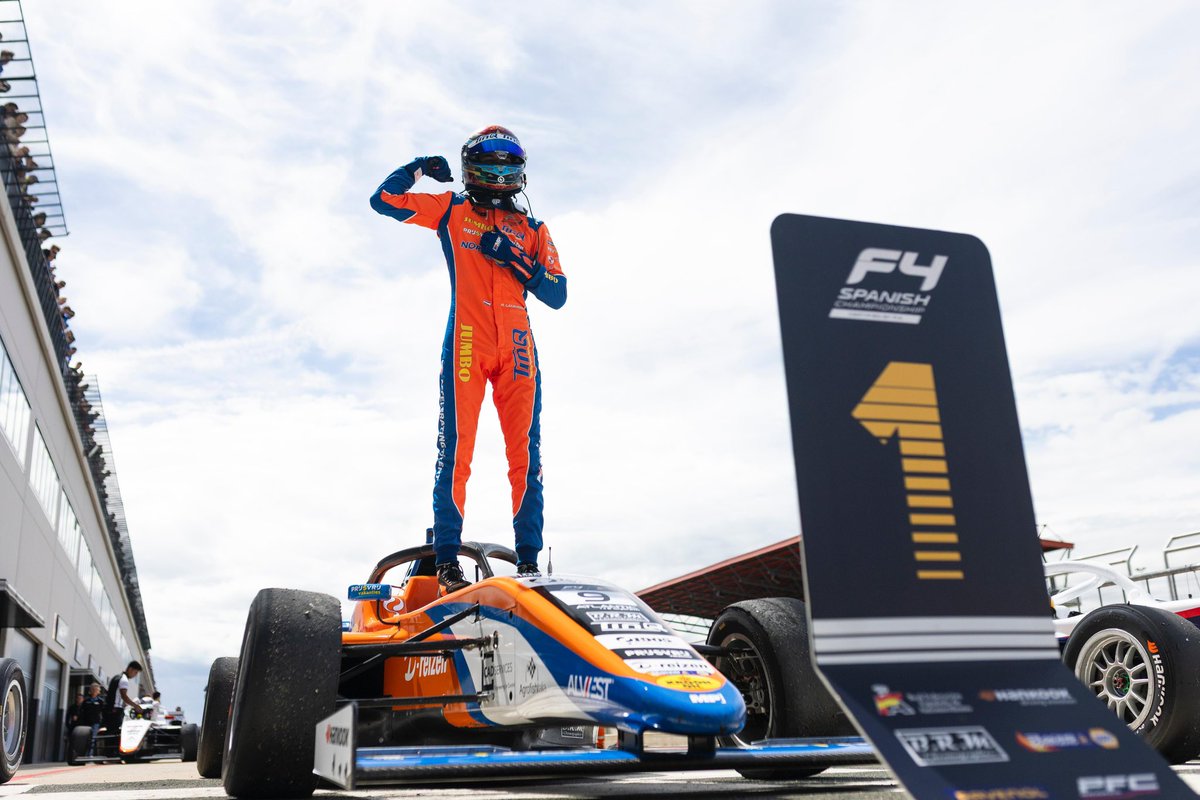 TracksideLegend's tweet image. Resilience. Consistency. Raw Speed. 🔥
That’s what René Lammers delivered this weekend at Round 2 in Navarra.
Fastest in every race. 🏁
Two fantastic wins. 🏆🏆
Another penalty couldn’t stop the storm. ⚡
This is what legends are made of. Let’s keep pushing. 👊