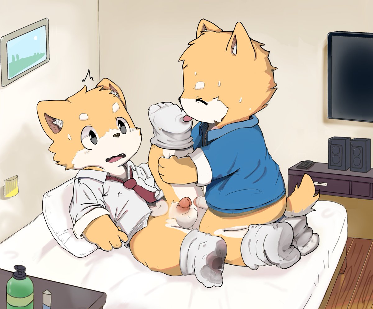 ahphs's tweet image. 时隔多年,把洗脚简单差分了一下.感谢!
P站同步 pixiv.net/artworks/13010…