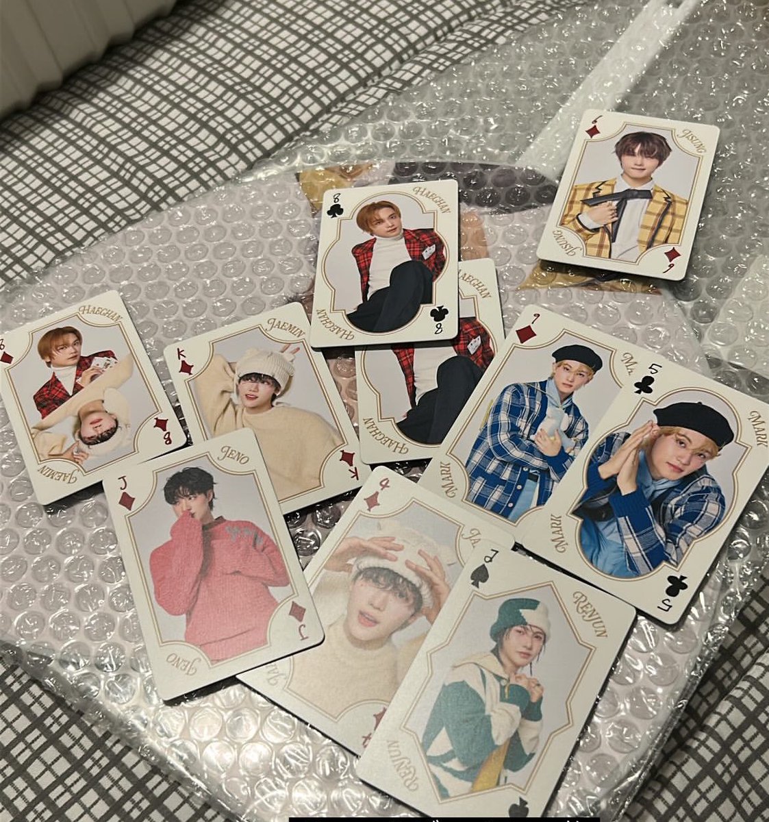 82eesoxee's tweet photo. @anianimates nct dream ペンミ ラントレ トレカ 交換 買取

譲  画像のもの

求  チソン＞チソン含むユニトット https://t.co/1nA8ISw4to