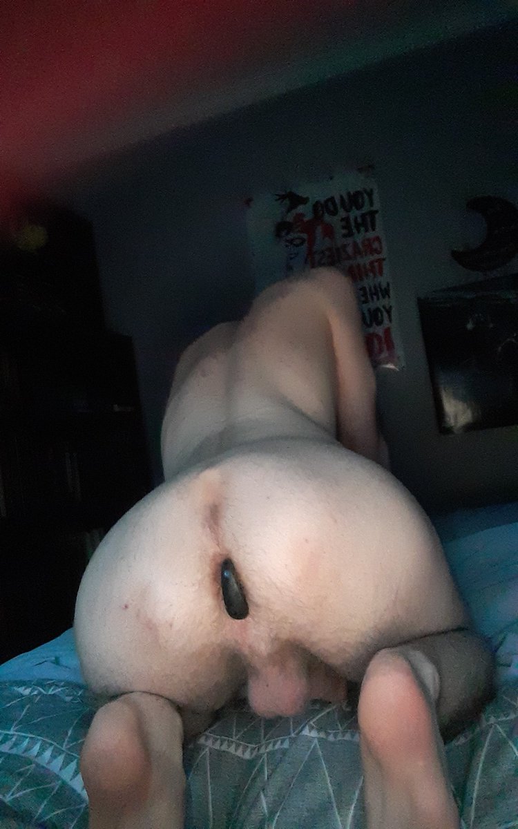 First time trying a butt plug it felt good but weird too