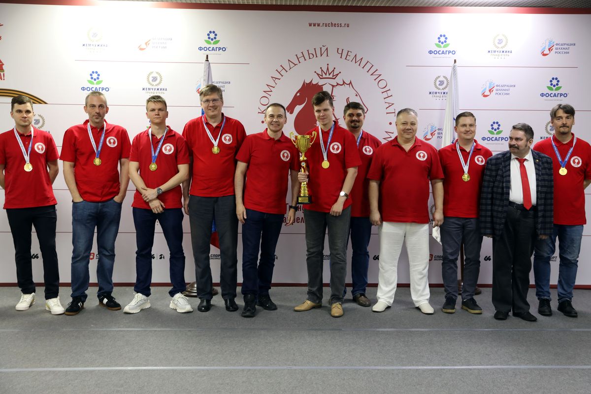 PHChess's tweet photo. The communist party team, with Grischuk and Morozevich, won the Russian 🇷🇺 team Championship.
Belarus came 2. https://t.co/xL4OrJpHL8