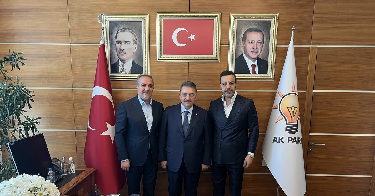 Cengiz Bingöl (@cengizbingoll) on Twitter photo Akparti Genel Başkan Yardımcısı Sn Ahmet Baha ÖĞÜTKEN abimizi ziyaret ettik yakın ilgi ve alakasından dolayı kendisine teşekkür ediyoruz başarılarının devamını diliyoruz… <a href="/Akparti/">AK Parti</a> <a href="/AhmetBOgutken/">Ahmet Baha Öğütken</a> <a href="/binsatholding/">Binsat Holding</a> Akparti Genel Başkan Yardımcısı Sn Ahmet Baha ÖĞÜTKEN abimizi ziyaret ettik yakın ilgi ve alakasından dolayı kendisine teşekkür ediyoruz başarılarının devamını diliyoruz… <a href="/Akparti/">AK Parti</a> <a href="/AhmetBOgutken/">Ahmet Baha Öğütken</a> <a href="/binsatholding/">Binsat Holding</a>