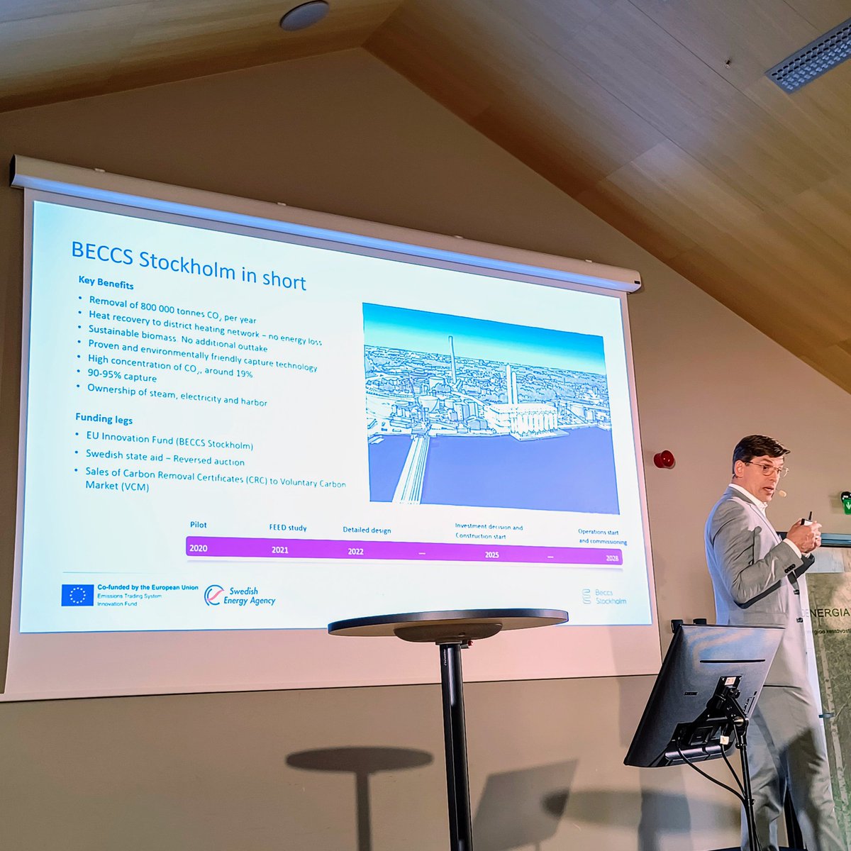 Harri Laurikka (@harrilaurikka) on Twitter photo Näin Tukholma luo teknisen hiilinielun ja poistaa 0,8 MtCO2 päästöjä vuodessa. #bioenergia #beccs Erik Rylander <a href="/SthlmExergi/">Stockholm Exergi</a> Näin Tukholma luo teknisen hiilinielun ja poistaa 0,8 MtCO2 päästöjä vuodessa. #bioenergia #beccs Erik Rylander <a href="/SthlmExergi/">Stockholm Exergi</a>