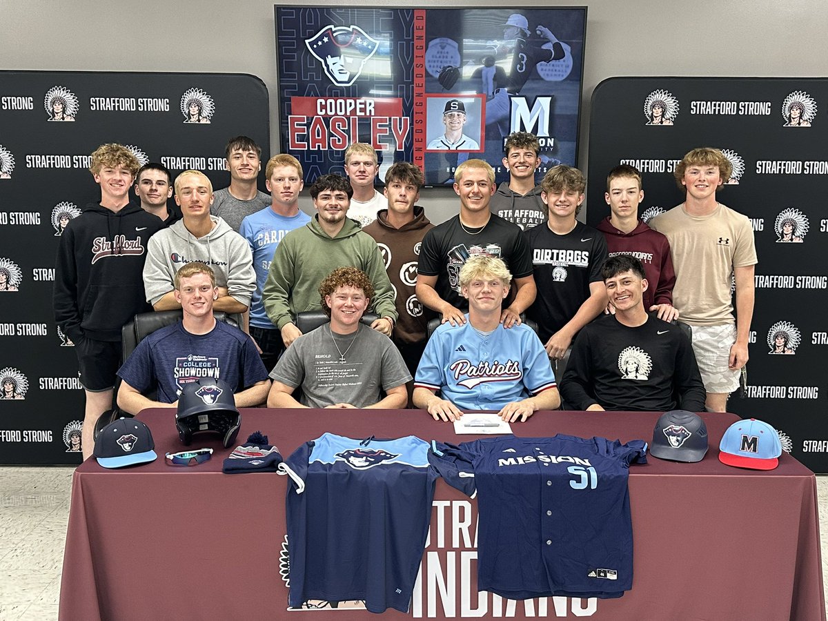 Congrats to Cooper Easley on signing his NLl to play baseball at Mission University!
#StraffordStrong