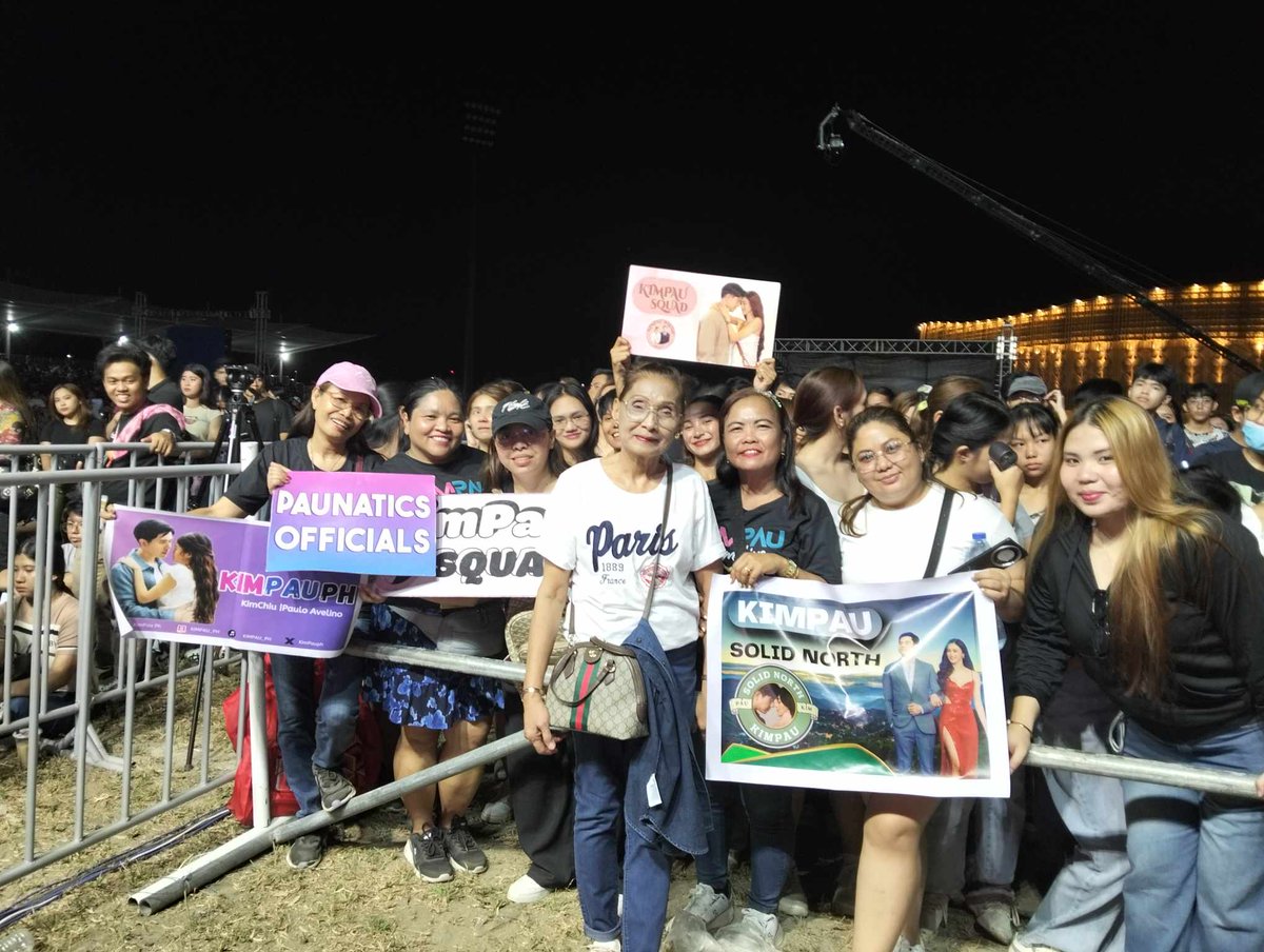 Kimpau Team Live.. 

Live na Live from Isabella..