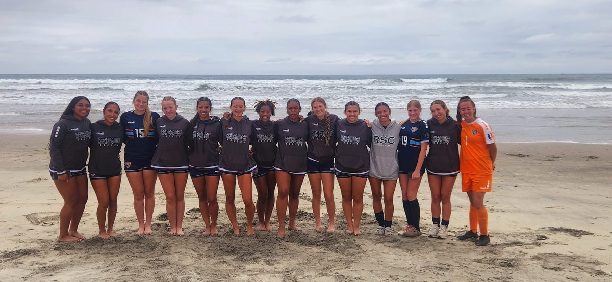 JonesMadison_08's tweet photo. Had a blast this weekend in Cali at the USYS National League Semi-Finals! @NationalLeague https://t.co/6dvzsgBuYf