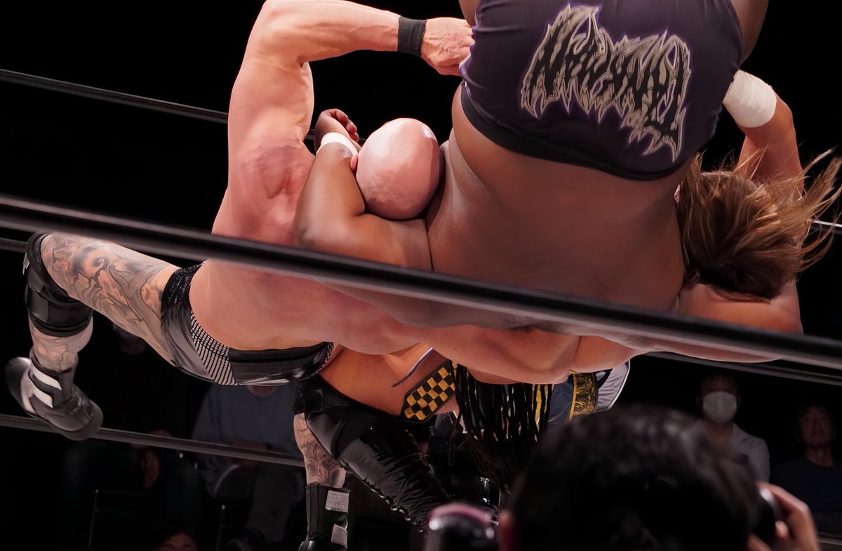 mminhyuk202523's tweet photo. 5/3 プロレスリングZERO1
KEEP ON RUNNING 2025
📍新木場1stRING

想像してたより数倍デカい選手が出てきてびっくりした。
2人でタンクマンを投げる姿は圧巻。
今日もどんな試合になるか楽しみ૮ * ᐕ)っ

#pwzero1 
#chrisvice 選手
#松永準也 選手 https://t.co/FU055yYffA