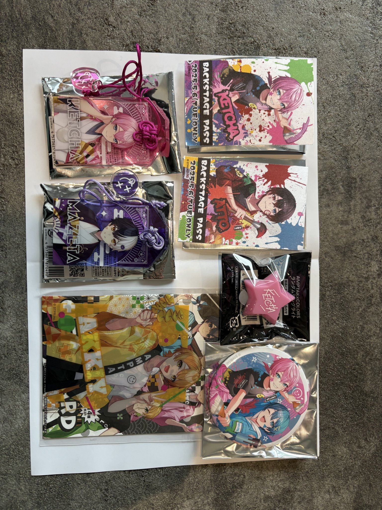 AMPTAKxCOLORS アクリルお守り　まとめ売り 2025年最新】アンプタックカラーズ お守りの人気アイテム - メルカリ