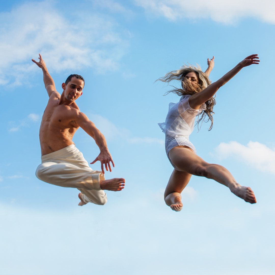 🌸 Celebrate Mother’s Day with Ballet Under the Stars 🌿

Looking for the perfect Mother’s Day experience? Escape to Serenbe for Spring! — an outdoor ballet by Terminus Modern Ballet Theatre, performed in the stunning Wildflower Meadow.

✨ Simply Buckhead readers get an