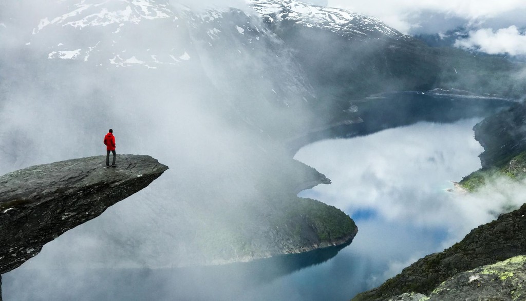 helpmonks's tweet image. For example, when a new lead fills out a form on your website, you can set up a marketing automation workflow to send them a welcome email

▸ lttr.ai/AeZdz

#RemovingRepetitiveTasks #AutomatedWorkflows #EmailsRevolutionize