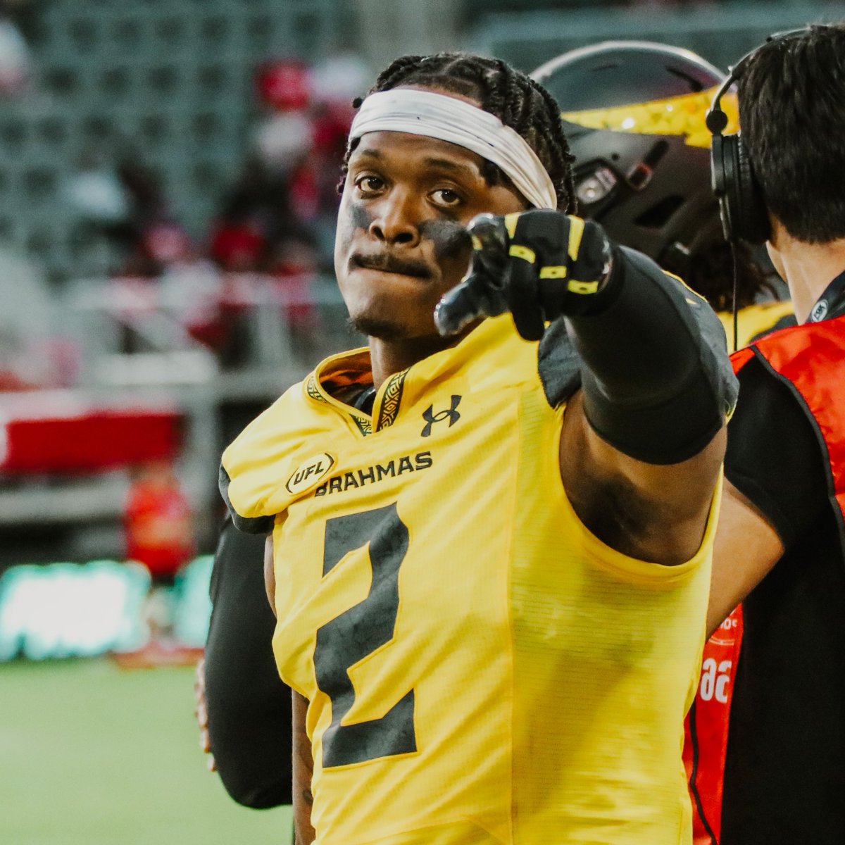 #UFL TRADE: The Memphis Showboats &amp; San Antonio Brahmas have exchanged the following players

- WR Dee Anderson
- CB Darius Phillips 

Anderson has 182 yards &amp; 1 TD on the year.

Phillips posted 14 tackles &amp; 3 PBU's with the Brahmas, starting 4 games.