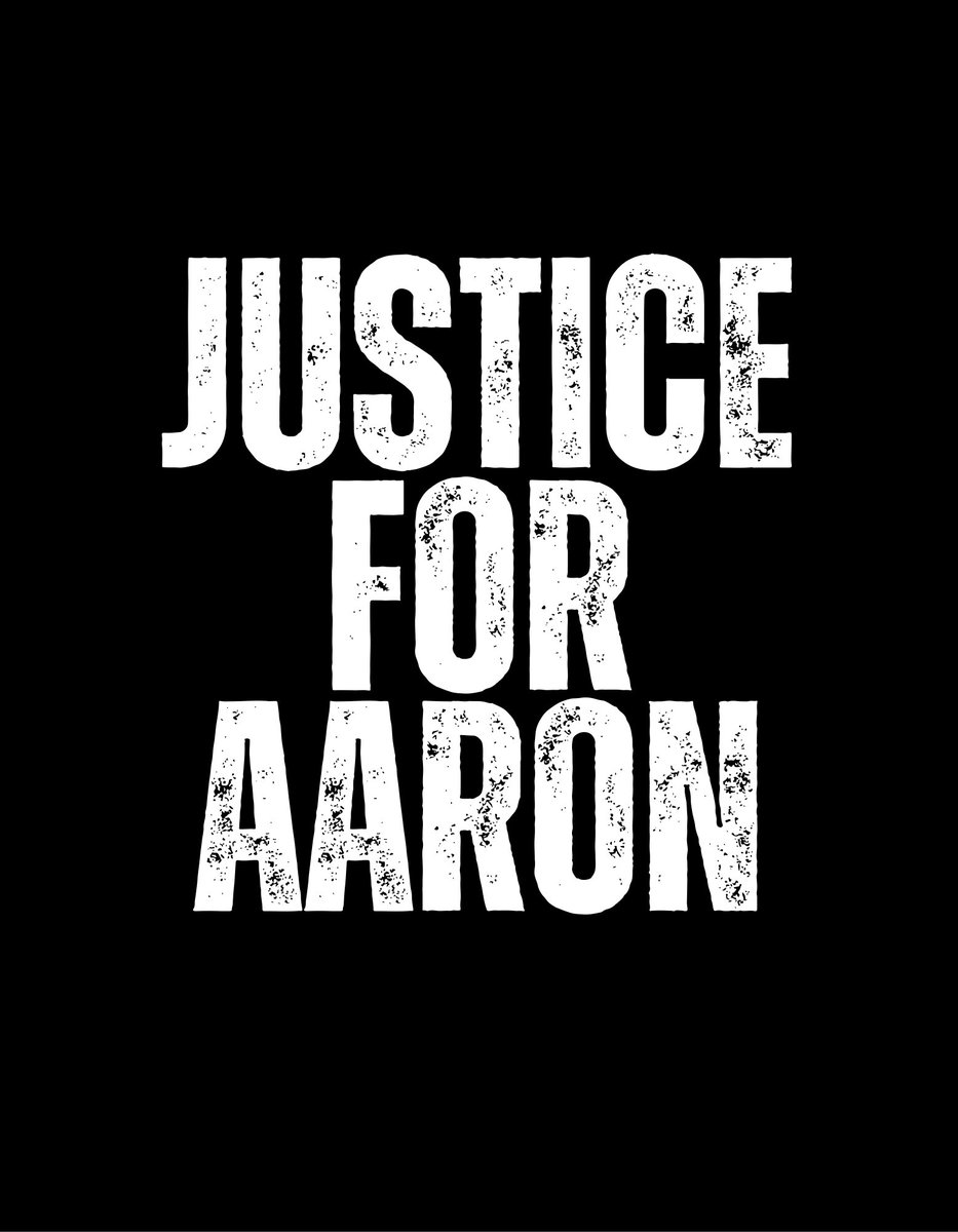 DauntingQueenD's tweet photo. On Thursday May 1st at 9:30pm my brother was murdered in a hit and run in Durham County, North Carolina near East Geer Street and Ferrell Road. We are still looking for his murderer. Please retweet this and ANYONE WHO HAS ANY INFORMATION PLEASE COME FORWARD!! #JusticeForAaronNeal https://t.co/pRXOJlVczz