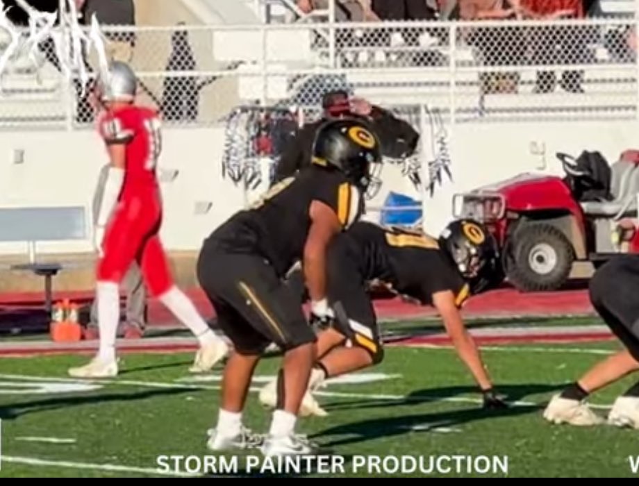 Reecemoody2028's tweet image. youtu.be/bq-_MP1X20A go check out week 10 game against Troy jv team!