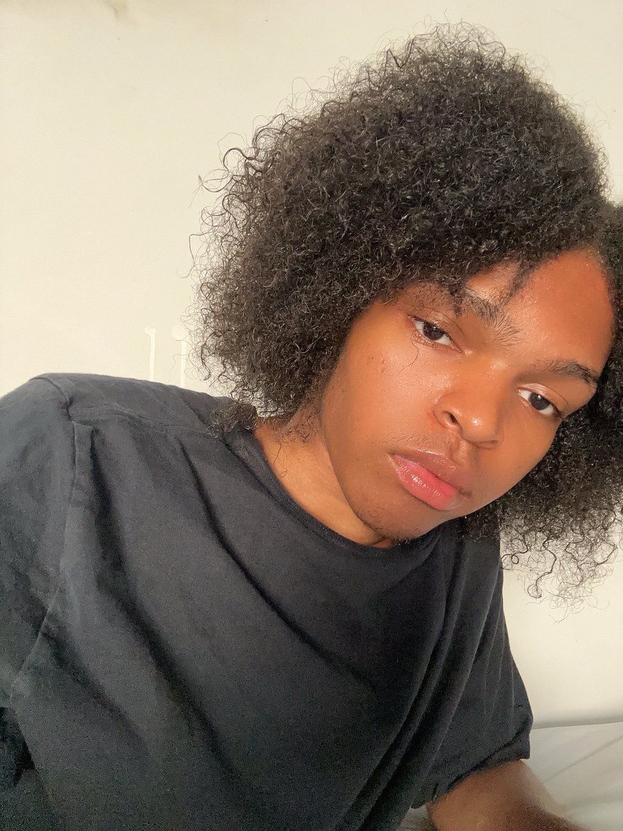 Rayome100's tweet image. Blessing yall with my face #nyc #mlm