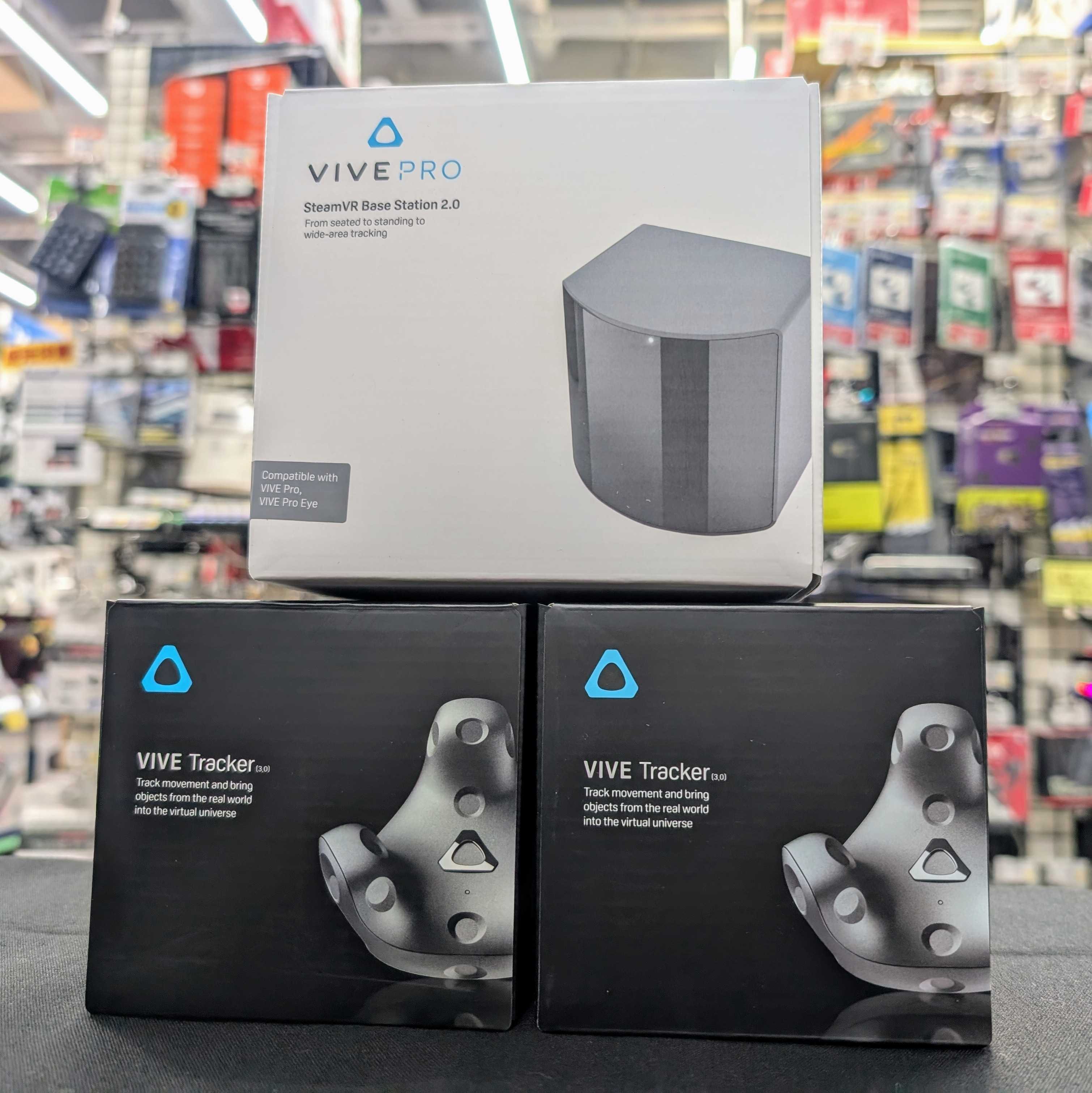 Viveトラッカー3.0 4個 BASE ステーション2.0 2個セット Amazon.co.jp: HTC VRヘッドセットアクセサリー VIVE トラッカー 3.0