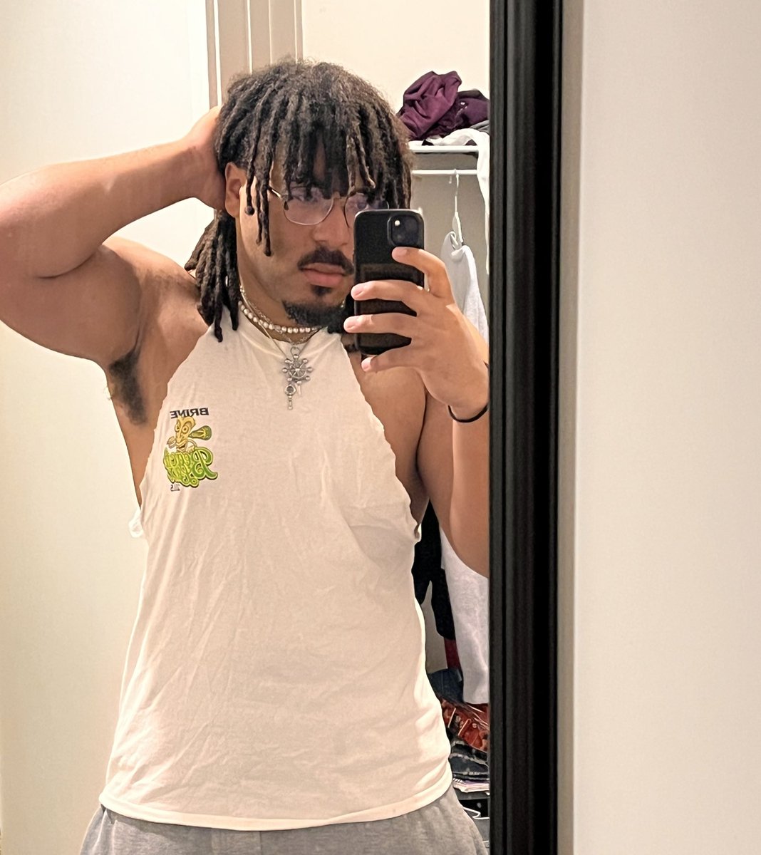jaytee_burner's tweet image. new pinned/moot hunt
- he/him
- 20 (mdni)
- one piece, gachiakuta, kagurabachi, hxh, the climber, jjk, fmab, marvel comics
- marvel rivals, dmc, kingdom hearts, monster hunter, elden ring
- dms open
like and retweet 🤲🏽
#promotwt