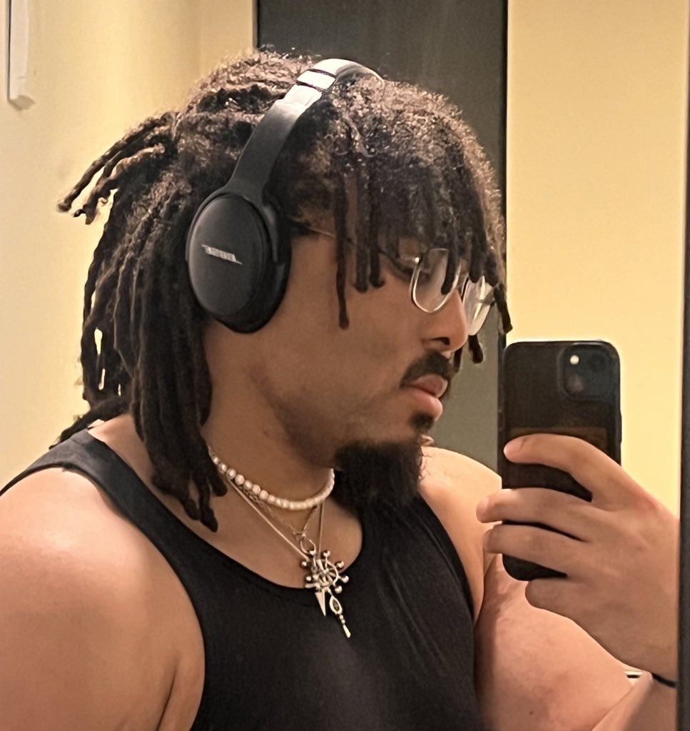 jaytee_burner's tweet image. new pinned/moot hunt
- he/him
- 20 (mdni)
- one piece, gachiakuta, kagurabachi, hxh, the climber, jjk, fmab, marvel comics
- marvel rivals, dmc, kingdom hearts, monster hunter, elden ring
- dms open
like and retweet 🤲🏽
#promotwt