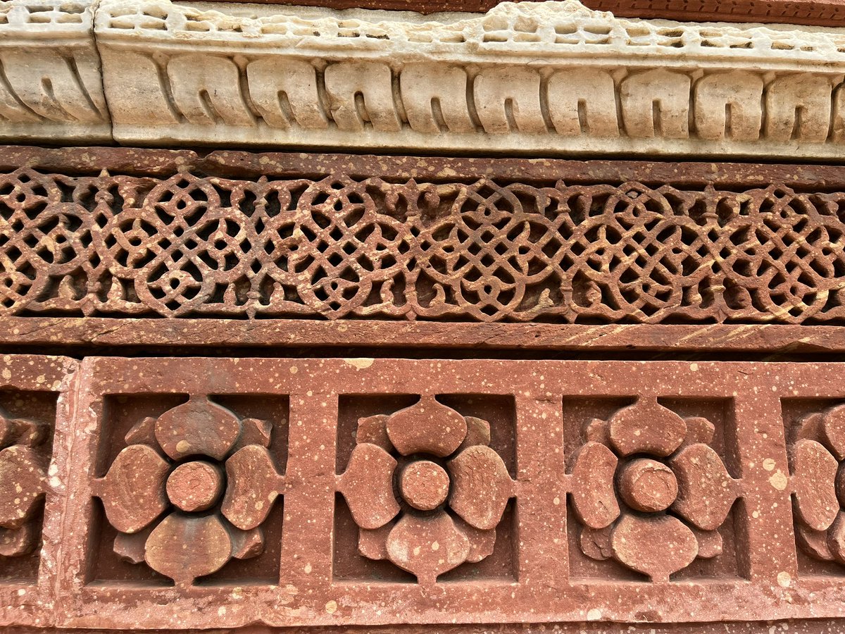 Qutub Minar.
One of the three UNESCO World Heritage Sites in Delhi. 
Standing tall since almost a thousand years in the first capital of Delhi.
#qutubminar #Delhi #UNESCO #WorldHeritage #stampedmoments